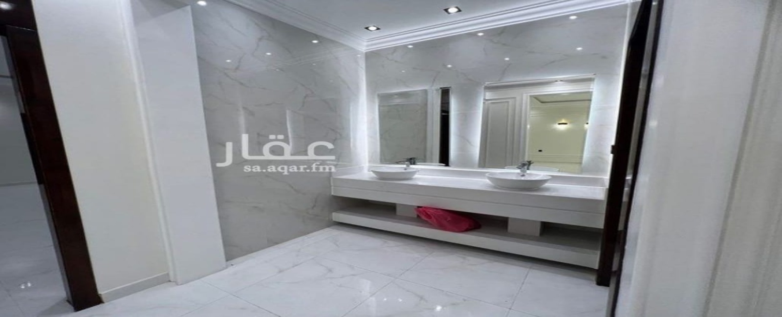 7 غرف النوم غرف النوم, ,5 BathroomsBathrooms,فيلا,للبيع,1030