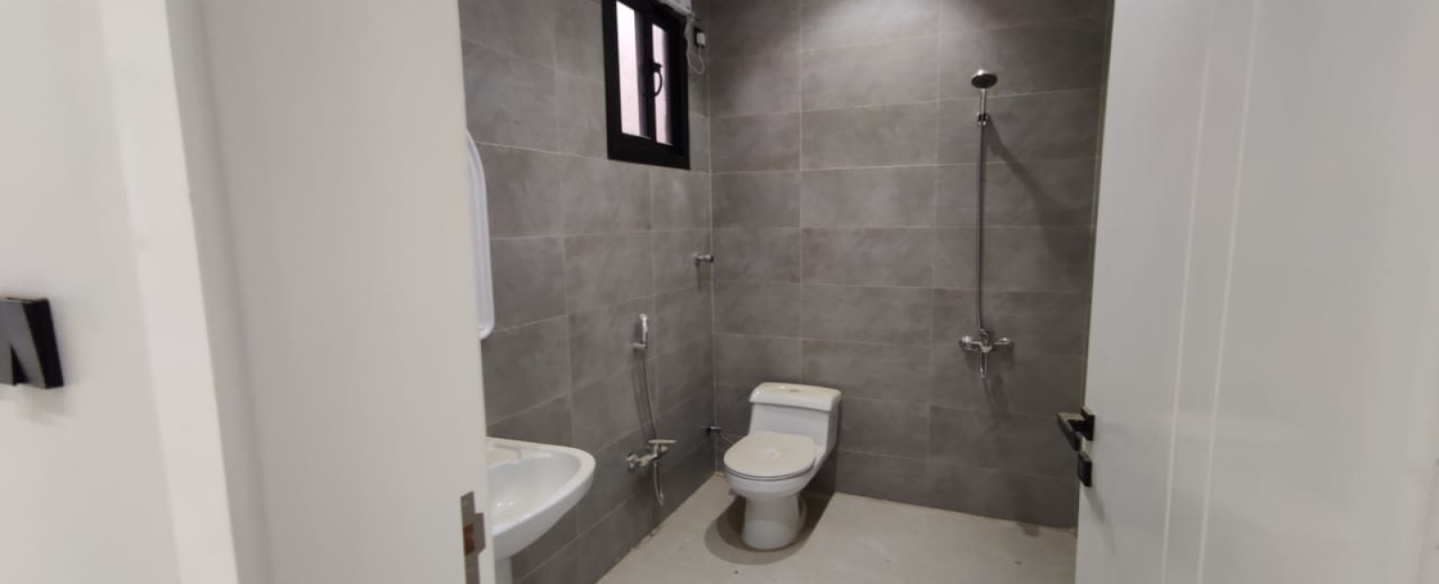 4 غرف النوم غرف النوم, ,6 BathroomsBathrooms,فيلا,للبيع,1043