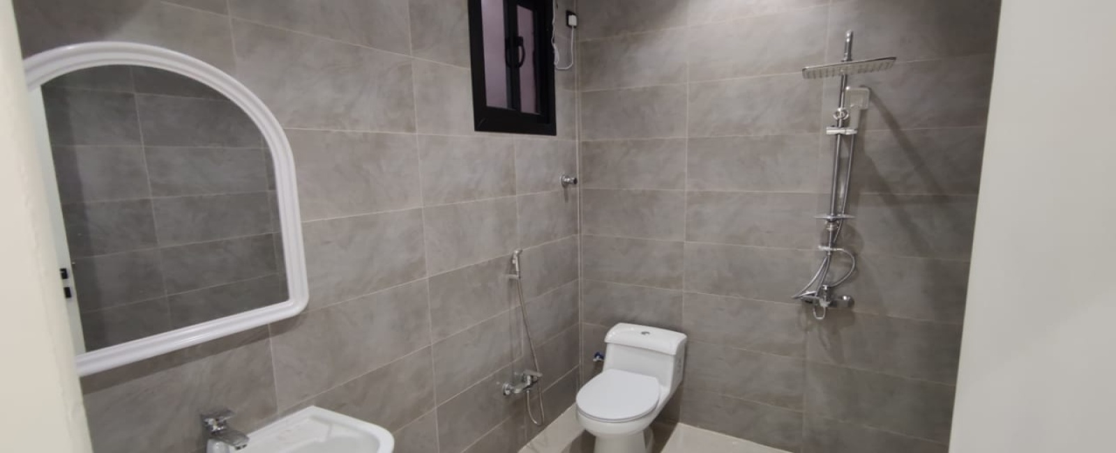 4 غرف النوم غرف النوم, ,6 BathroomsBathrooms,فيلا,للبيع,1043